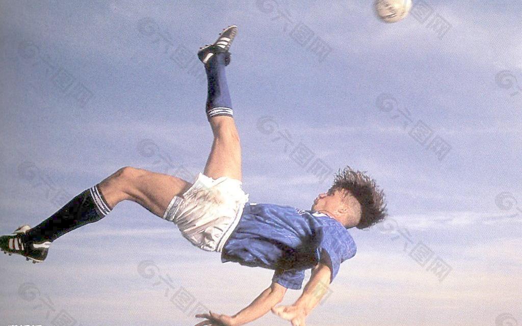 迫使对手犯 迫使对手犯